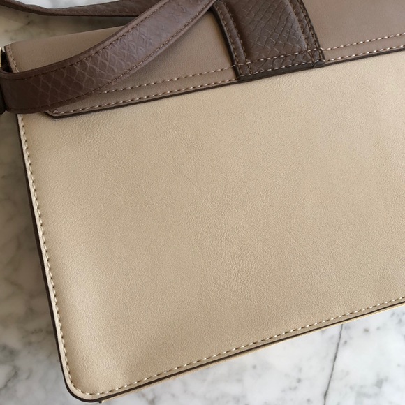 Mossimo purse SOLD - Picture 5 of 8